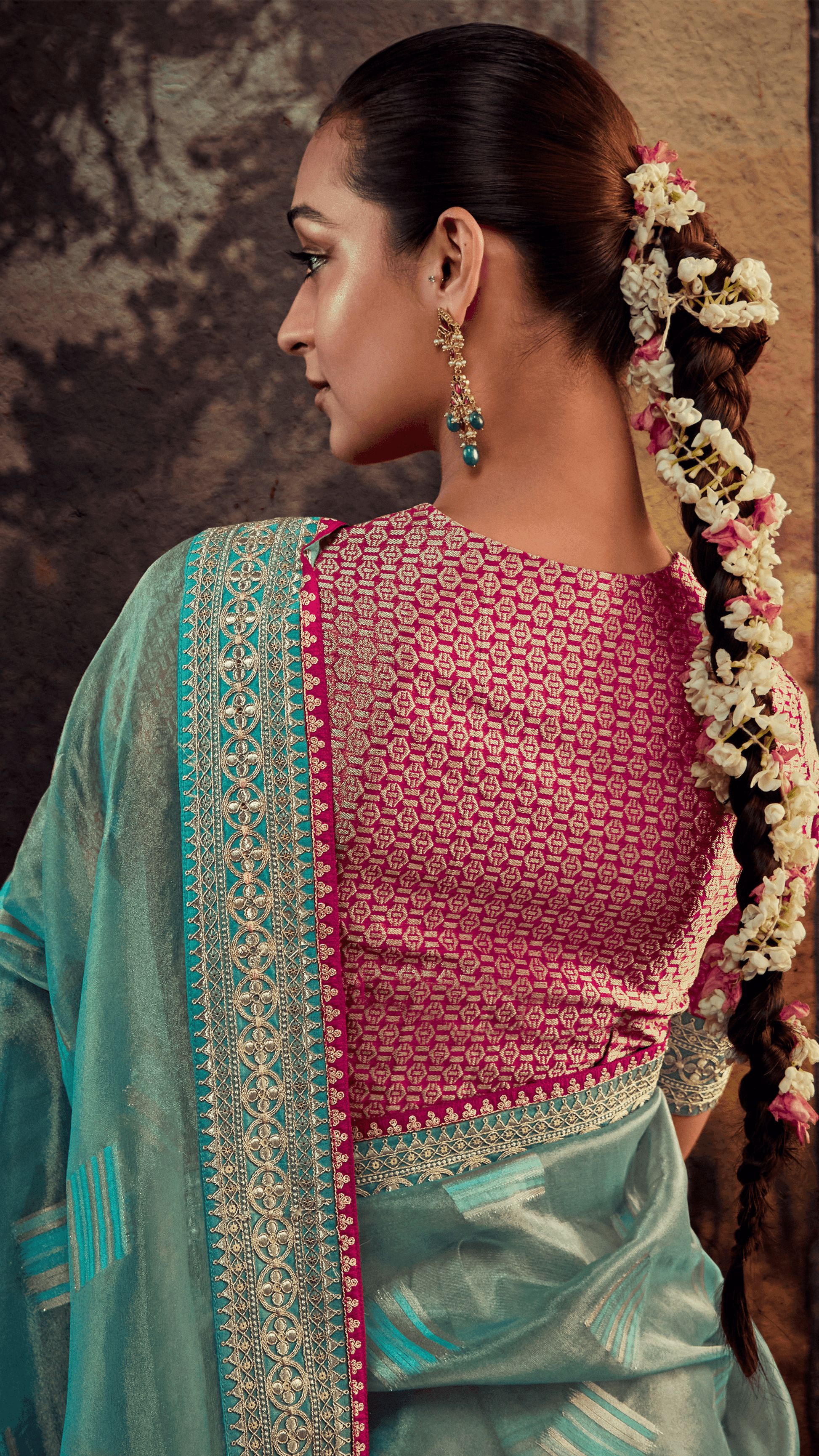 ROYAL RADIANCE – BLUE JACQUARD SILK SAREE WITH RICH RED BORDER - Kimora.in