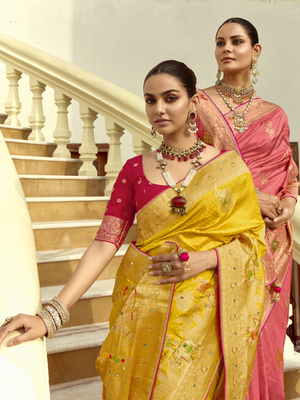 Peach Pink Banarasi Silk Saree With Contrast Blouse