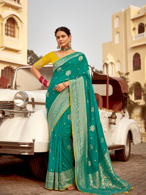 GRACEFUL GREEN SILK SAREE – A HERITAGE STATEMENT