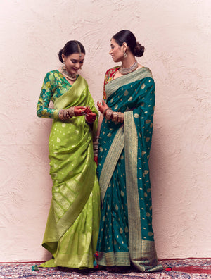 Exquisite Green Silk Saree with Golden Zari Work - Perfect for Mehendi & Festive Celebrations