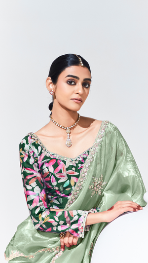 Sea Green Pure Tissue Silk Saree with Crushed Finish & Multicolor Blouse