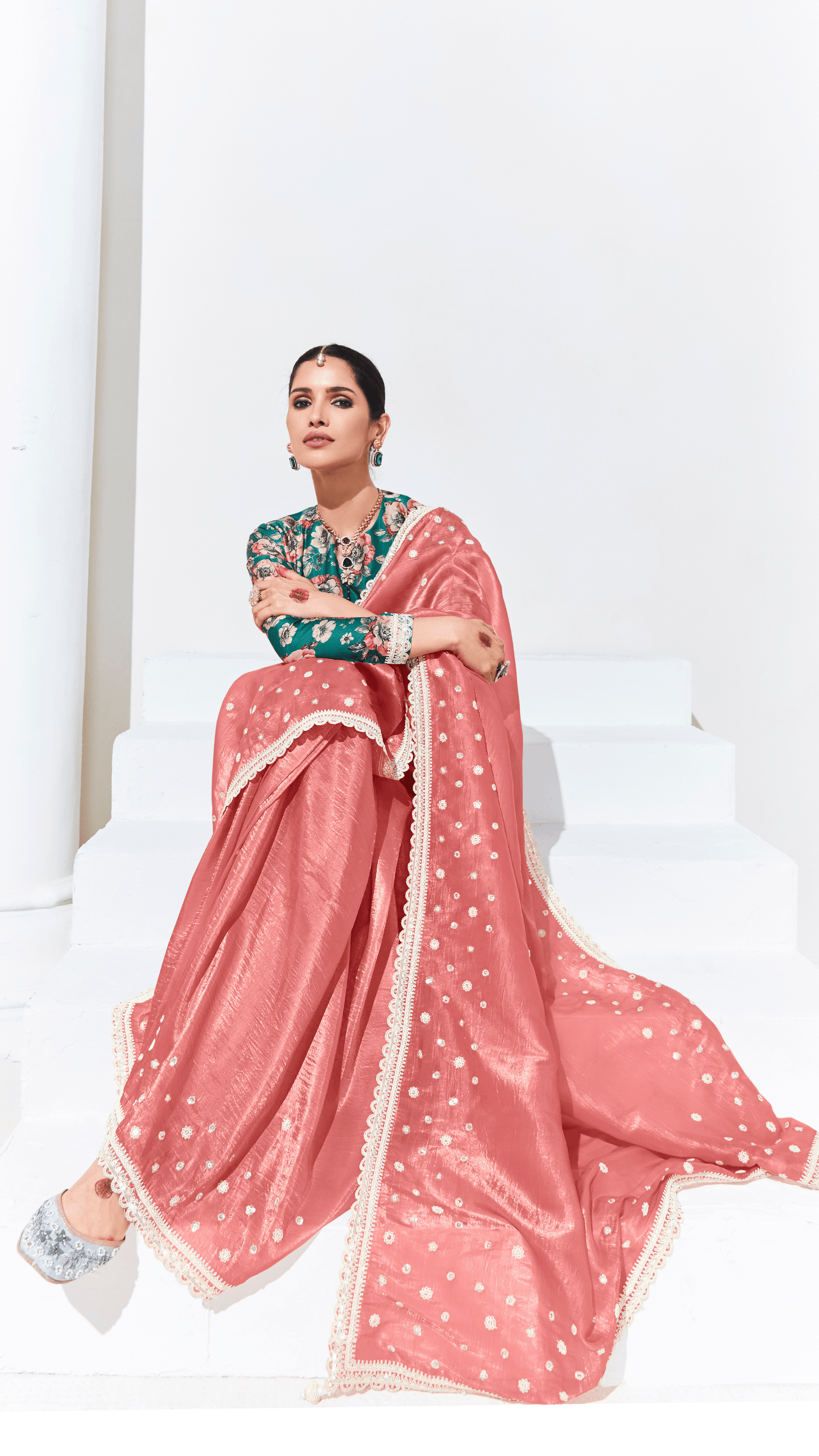 PINK SAREE WITH GREEN FLORAL BLOUSE – A GRACEFUL ETHNIC ENSEMBLE - Kimora.in