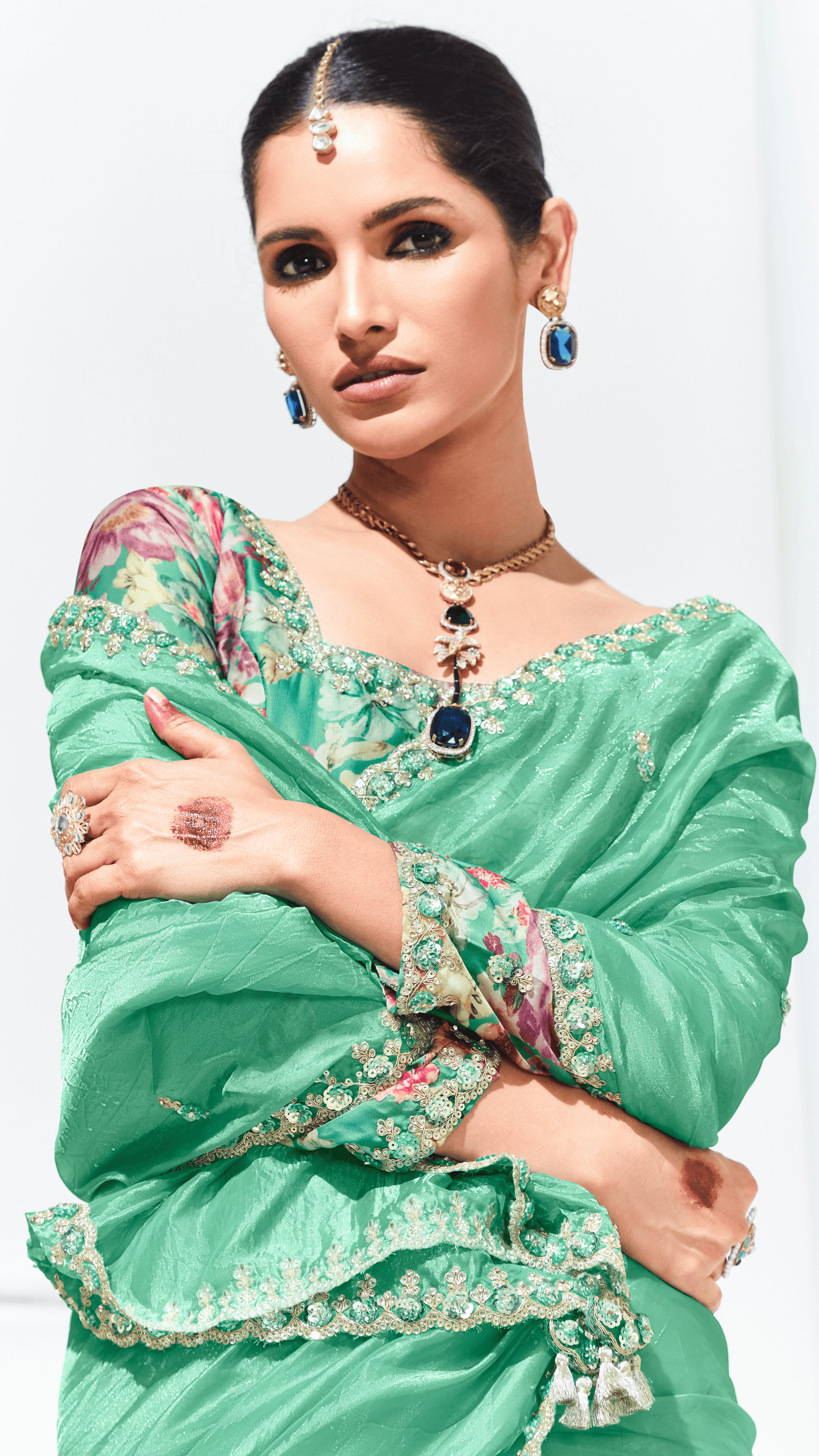 GREEN SILK SAREE WITH FLORAL BLOUSE – A PERFECT BLEND OF GRACE & ELEGANCE - Kimora.in