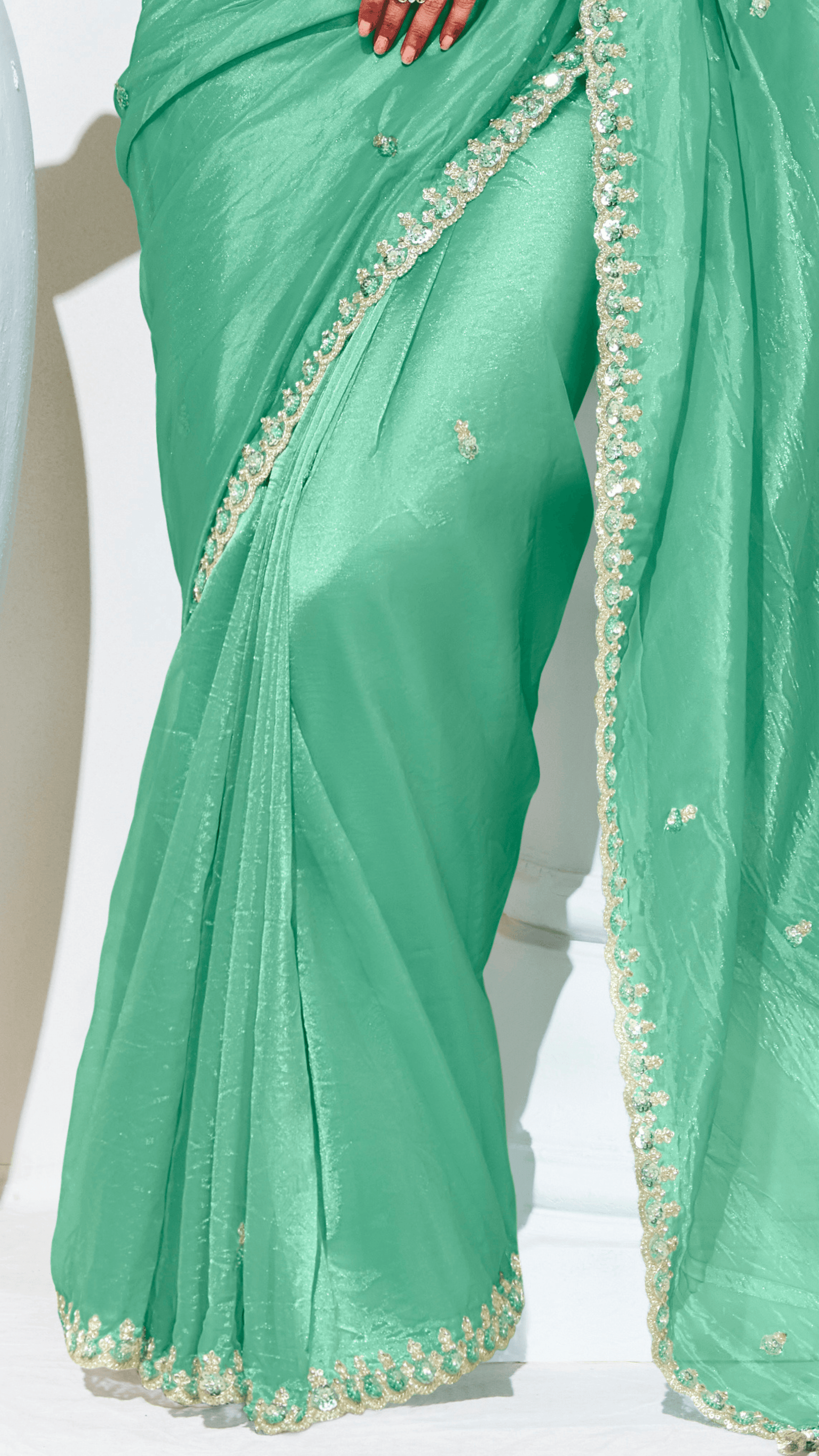 GREEN SILK SAREE WITH FLORAL BLOUSE – A PERFECT BLEND OF GRACE & ELEGANCE - Kimora.in