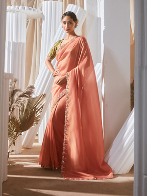Peach Saree: Effortless Elegance for Every Occasion