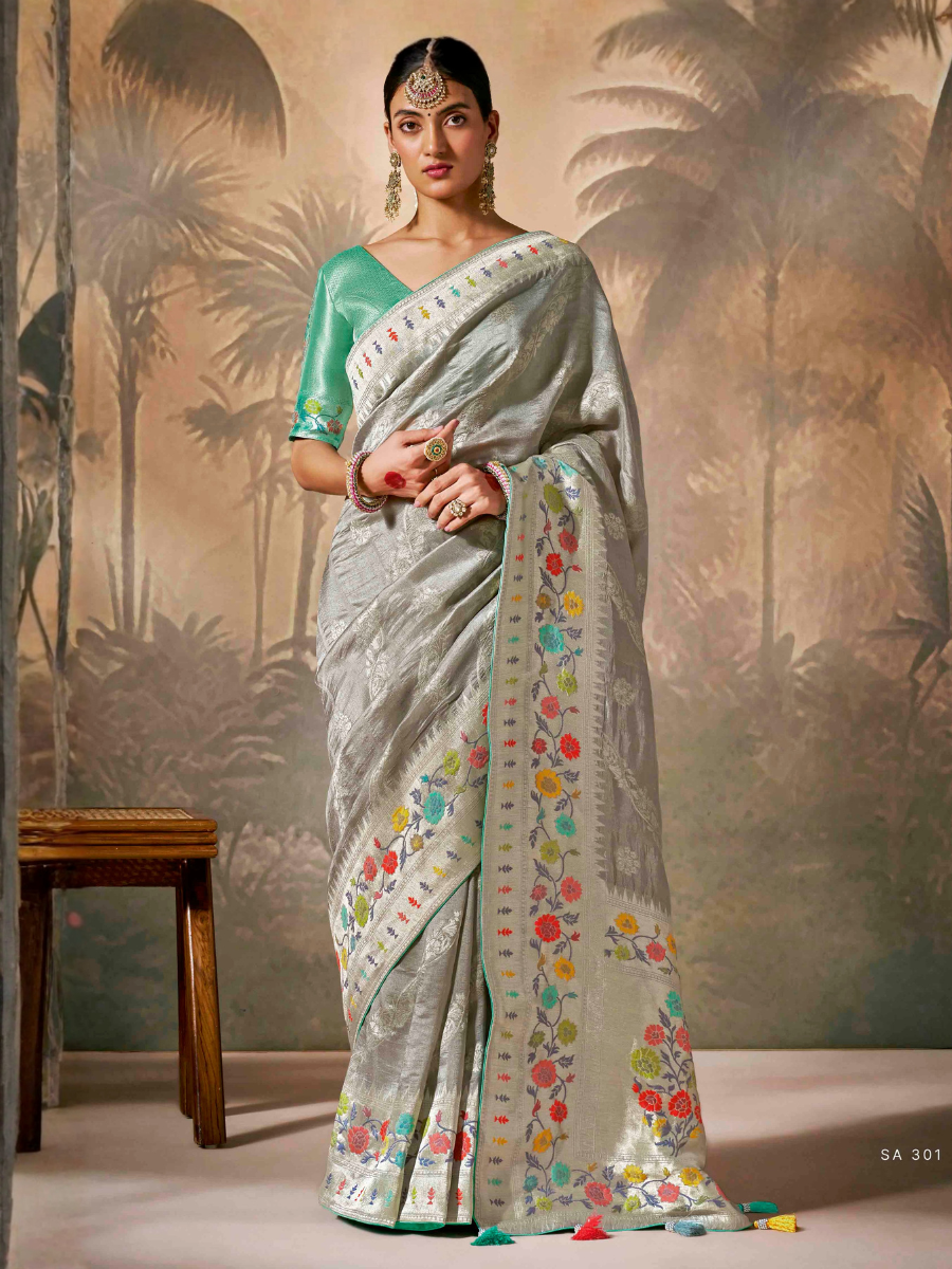 Grey story Soft Munga Silk saree In Grey
