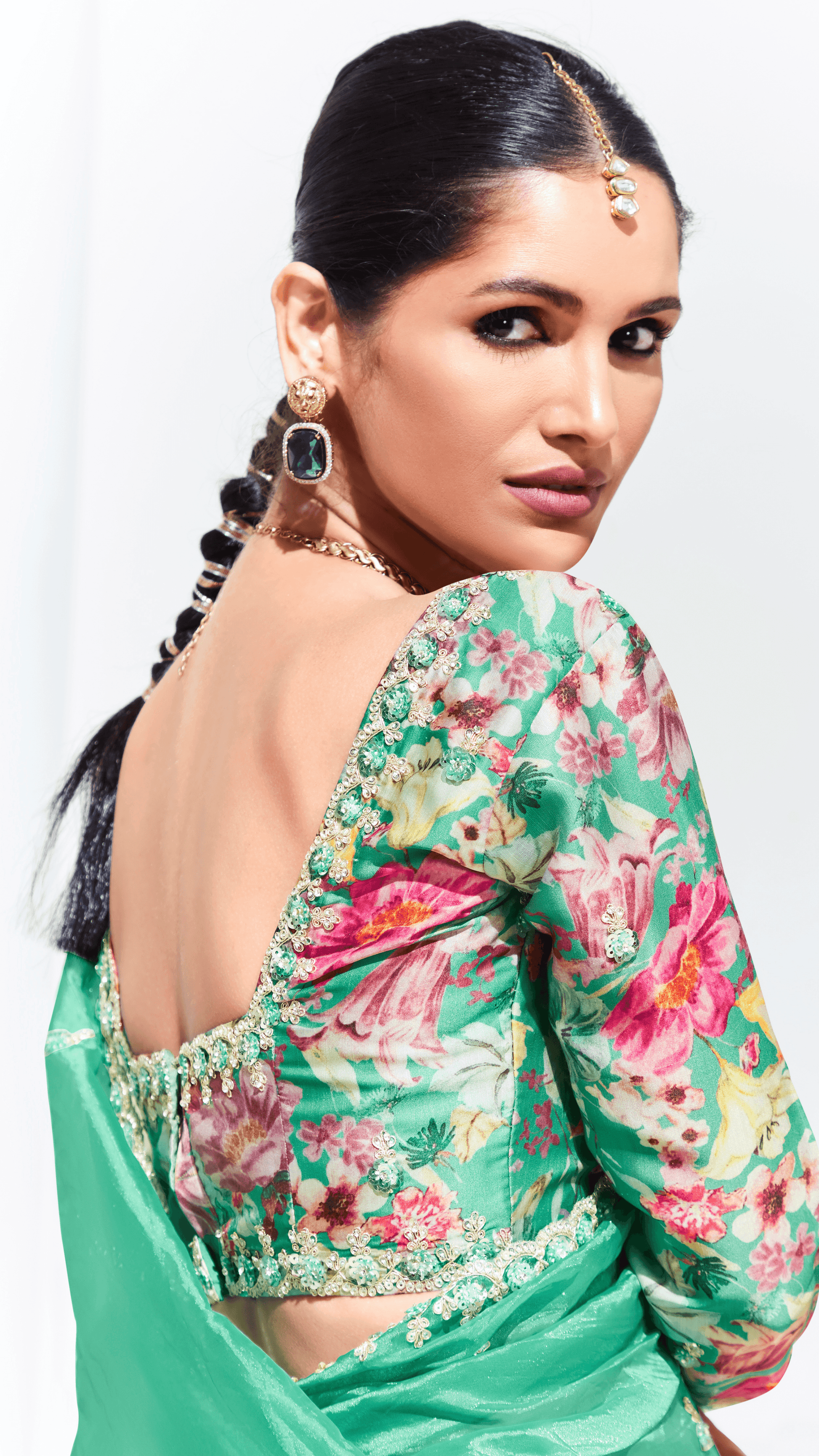 GREEN SILK SAREE WITH FLORAL BLOUSE – A PERFECT BLEND OF GRACE & ELEGANCE - Kimora.in