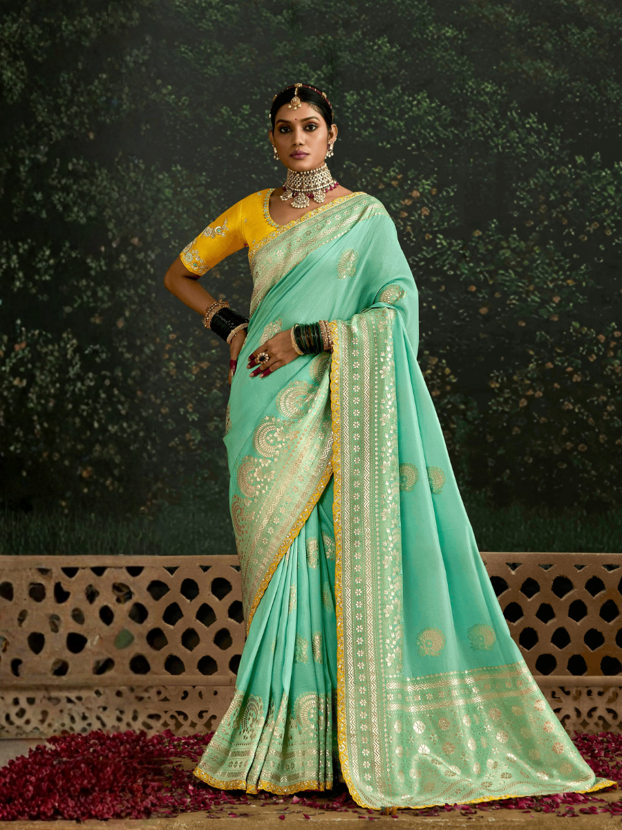 Hemharit Dola Silk Saree In Mint Green