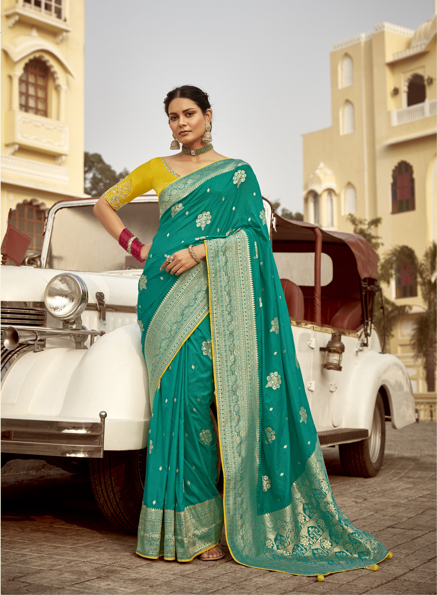 Graceful Green Silk Saree – A Heritage Statement