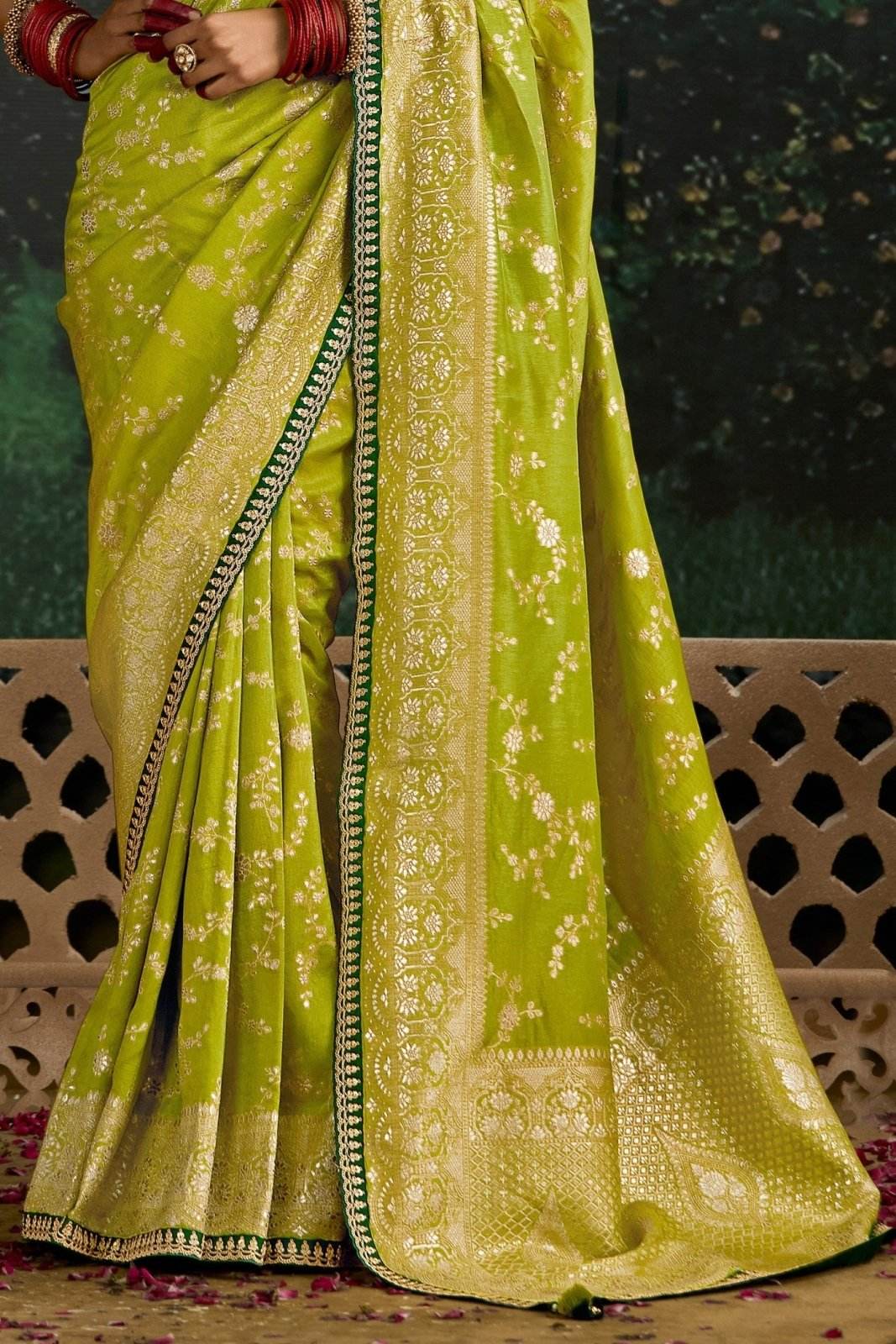 GREEN BANARASI DOLA SILK SAREE WITH EMBELLISHED BLOUSE - Kimora.in