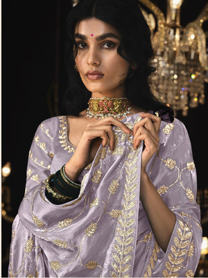LAVENDER SAREE WITH ELEGANT SILVER EMBROIDERY